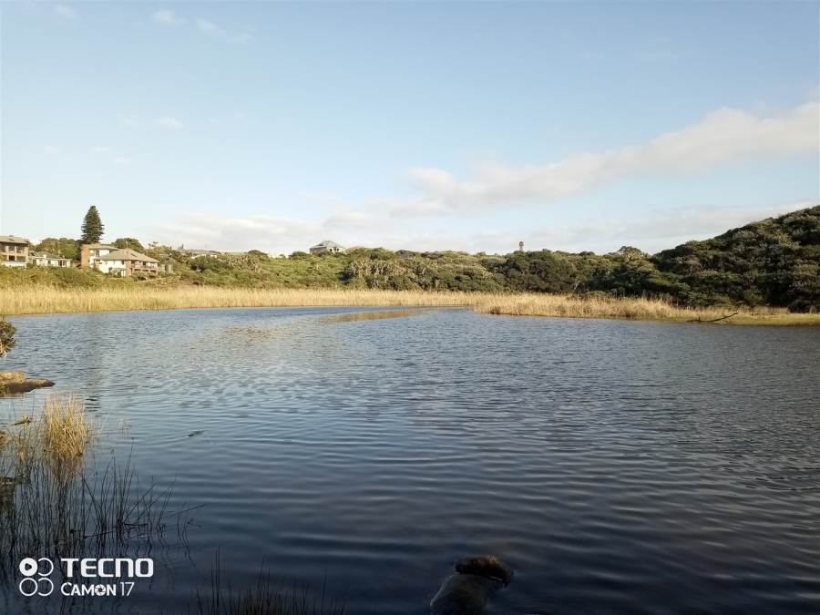 2 Bedroom Property for Sale in Kidds Beach Eastern Cape